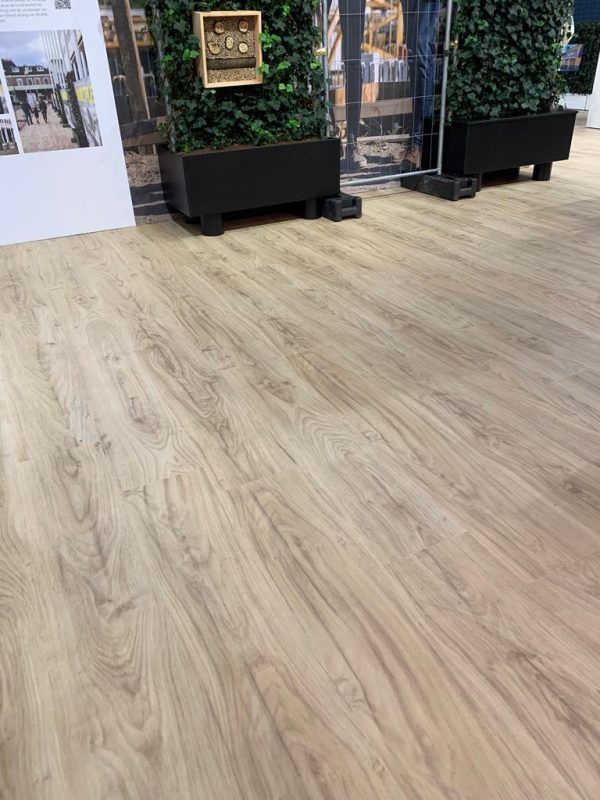 Circular Flex 2.0 Light Honey Oak 0305-FL1 150x28-4V 2,94m² - Image 3